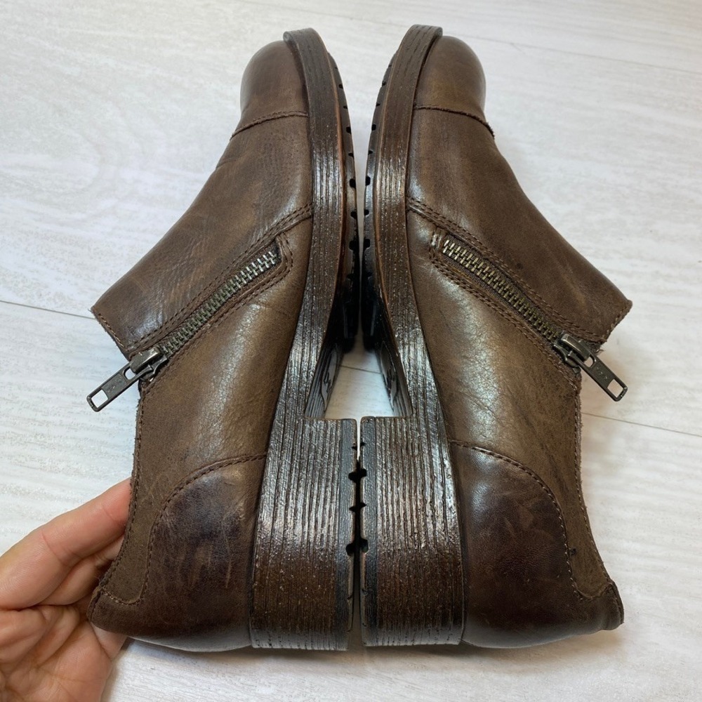 b.o.c. Women 6.5M Ankle Boots Shooties Cap Toe Brown Leather Side Zip Block Heel - Picture 3 of 7